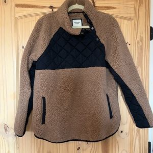 Abercrombie & Fitch pullover